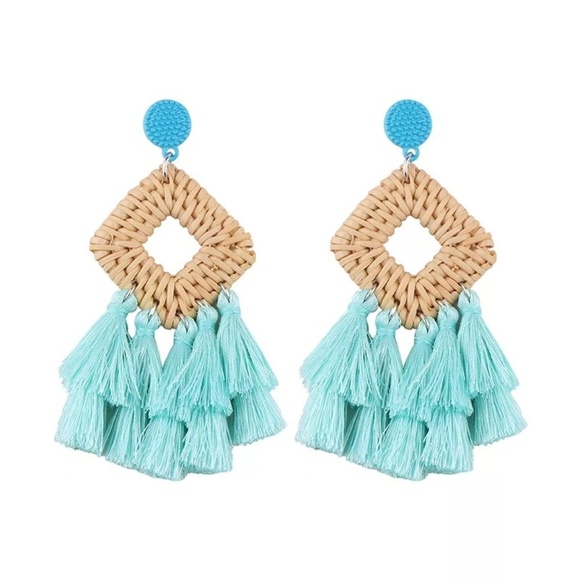 New Wooden Rattan Geometric Tassel Earrings - Picture 5 of 8